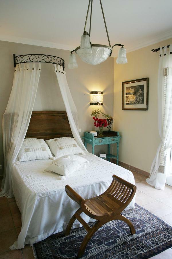 Villa Mimosa Favone Eksteriør billede